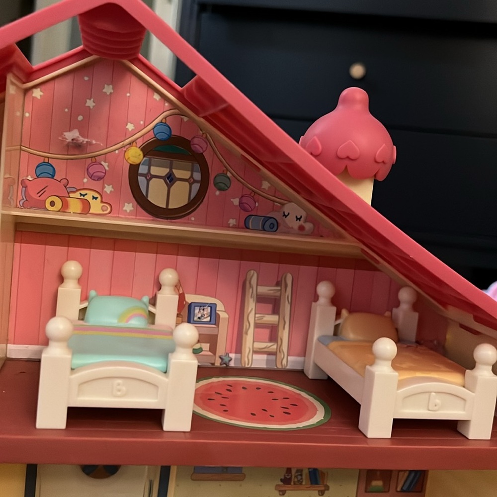 Bluey Family Home Playset - Picture 3 of 7
